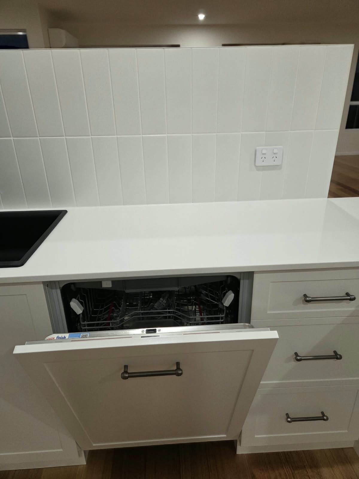Integrated dishwasher circuit and kitchen power point installed by MVS Connect